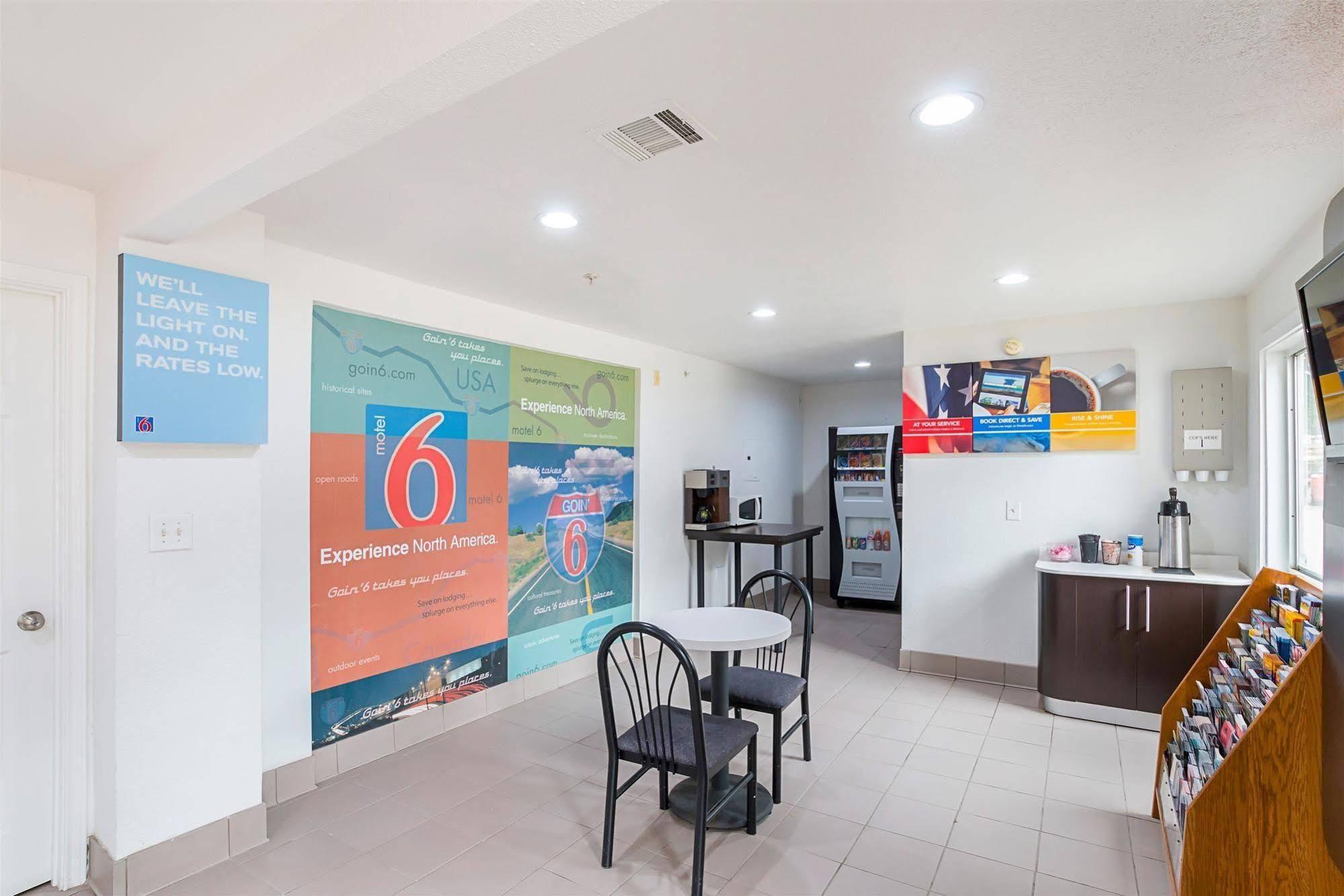 Motel 6-Grand Prairie, Tx - Near Six Flags Drive Exterior foto